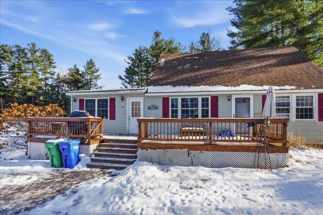 61 Russell Circle, Milton, VT 05468