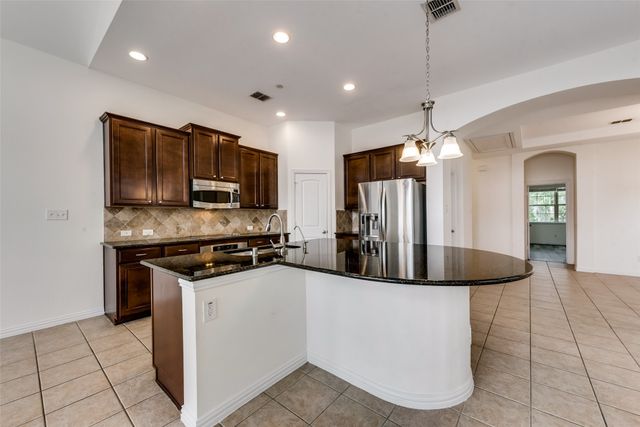 1930 Loma Alta Drive, Irving, TX 75063