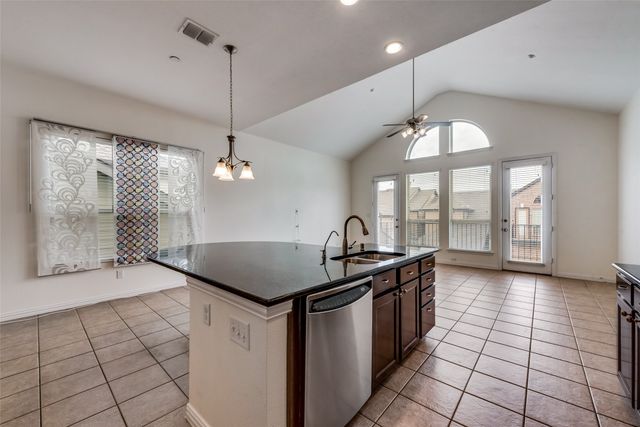 1930 Loma Alta Drive, Irving, TX 75063