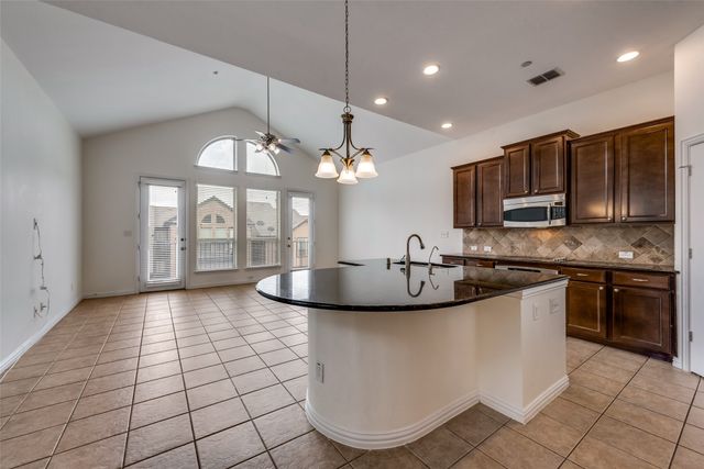 1930 Loma Alta Drive, Irving, TX 75063