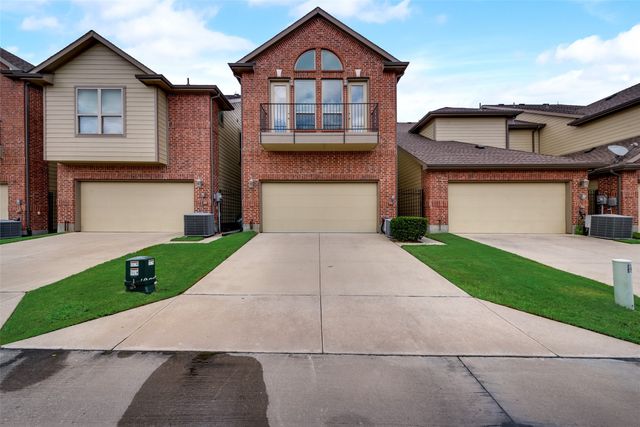 1930 Loma Alta Drive, Irving, TX 75063