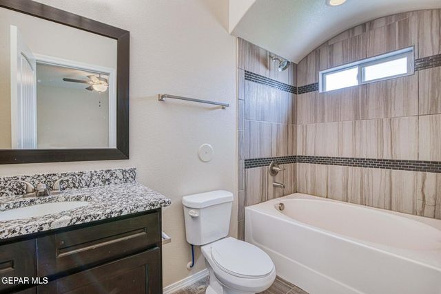 2148 WILLIAM CAPLES Street, El Paso, TX 79938