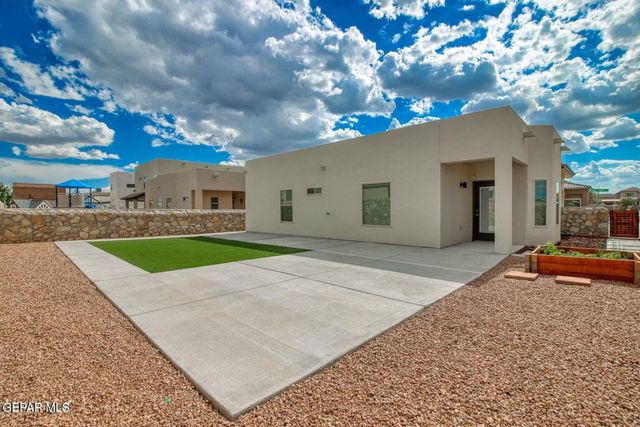 2148 WILLIAM CAPLES Street, El Paso, TX 79938