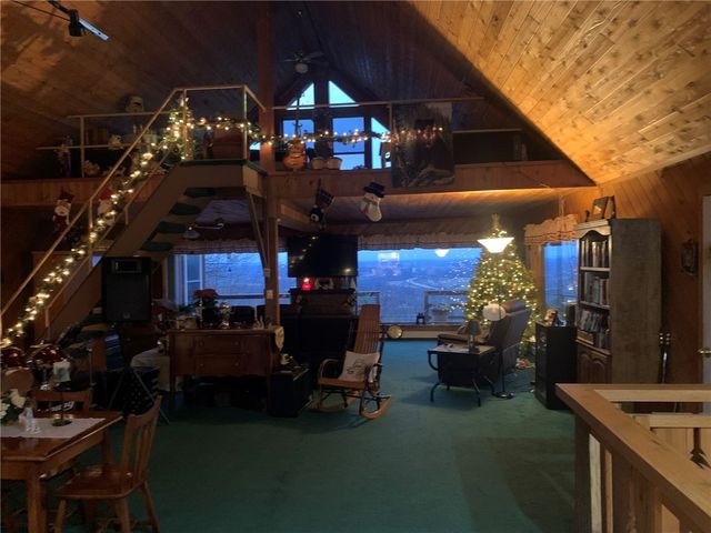 235 Pine Knob Rd, South Union Twp, PA 15445