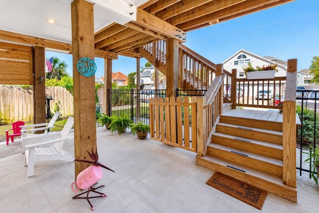 12839 E Conquistador Drive, Galveston, TX 77554