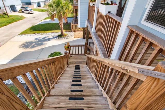 12839 E Conquistador Drive, Galveston, TX 77554