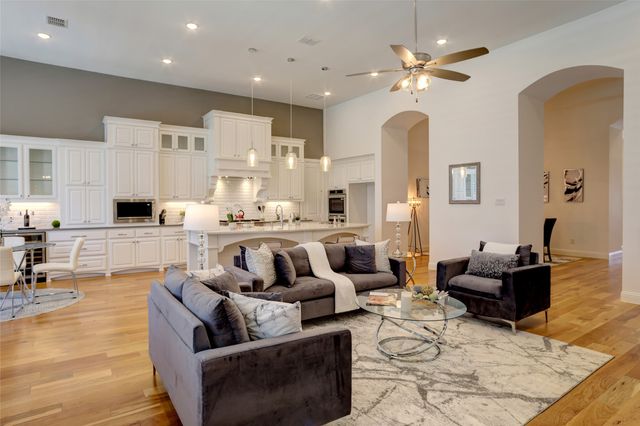 8516 Autumn Lake Trail Trail, Mckinney, TX 75071