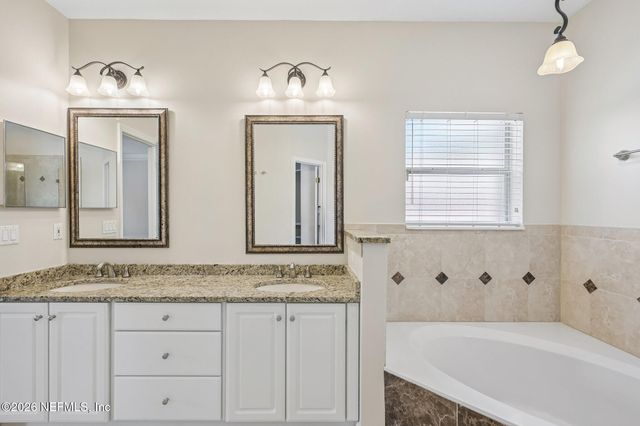 1833 BLUEBONNET Way, Fleming Island, FL 32003