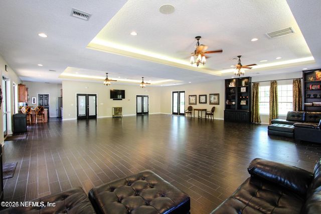 1833 BLUEBONNET Way, Fleming Island, FL 32003