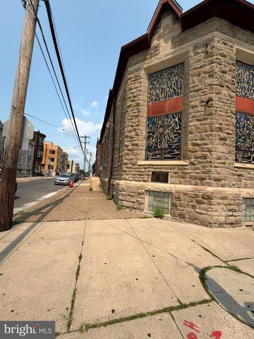 1127 W LEHIGH AVE, Philadelphia, PA 19133