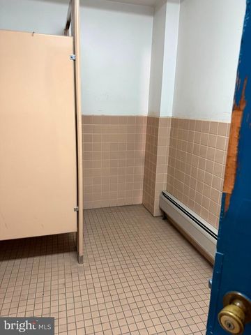 1127 W LEHIGH AVE, Philadelphia, PA 19133
