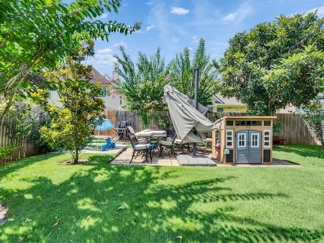 602 Mosman Court, Houston, TX 77094