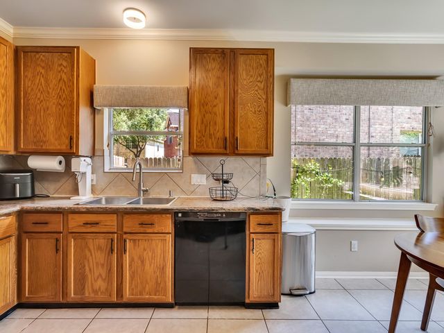 602 Mosman Court, Houston, TX 77094