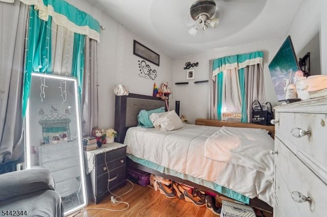 723 Kennedy Blvd, Bayonne City, NJ 07002