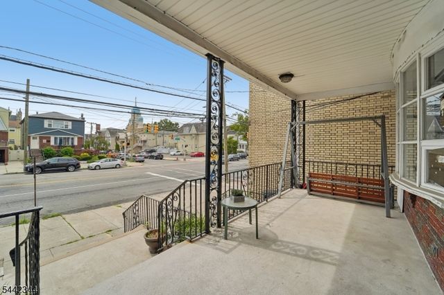 723 Kennedy Blvd, Bayonne City, NJ 07002