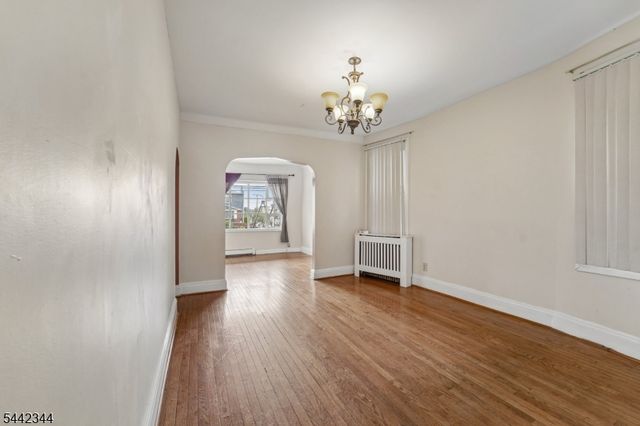 723 Kennedy Blvd, Bayonne City, NJ 07002