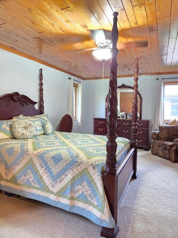4715 PERIWINKLE COURT, Appleton, WI 54914
