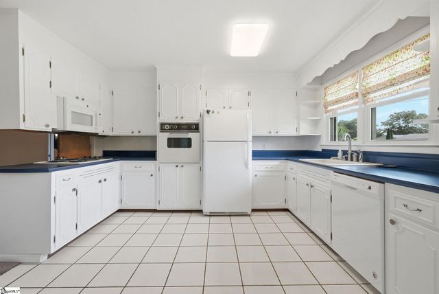 6120 State Park Road, Travelers Rest, SC 29690