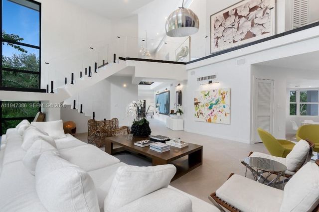 325 Campana Ave, Coral Gables, FL 33156