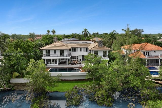 325 Campana Ave, Coral Gables, FL 33156