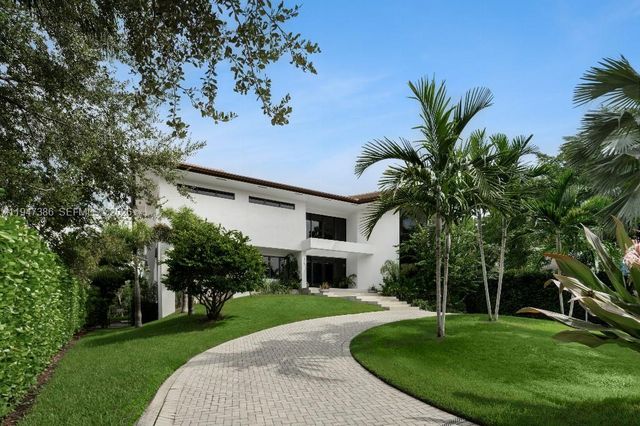 325 Campana Ave, Coral Gables, FL 33156