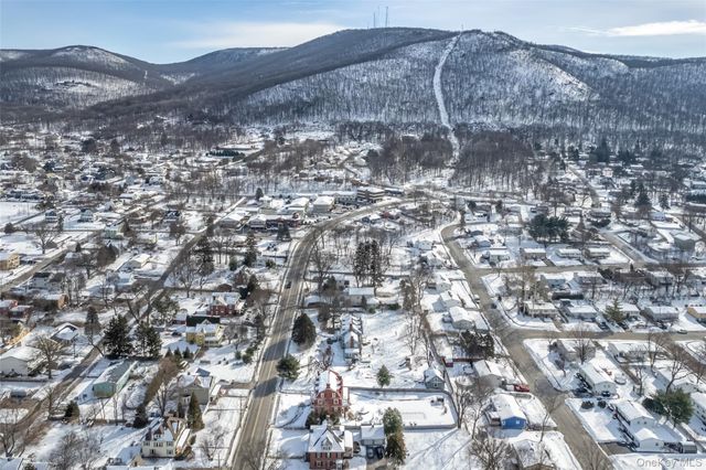 831 Wolcott Avenue, Beacon, NY 12508