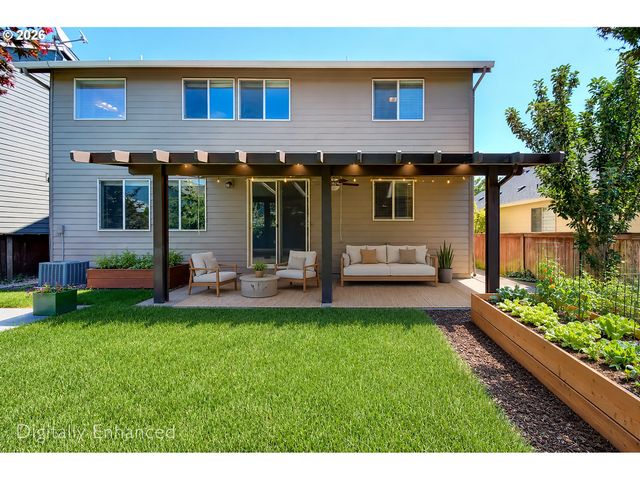 203 N 40TH Ave, Ridgefield, WA 98642