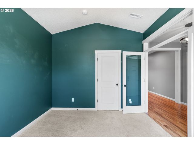 203 N 40TH Ave, Ridgefield, WA 98642