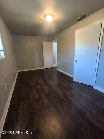 2092 BENEDICT Road, Jacksonville, FL 32209