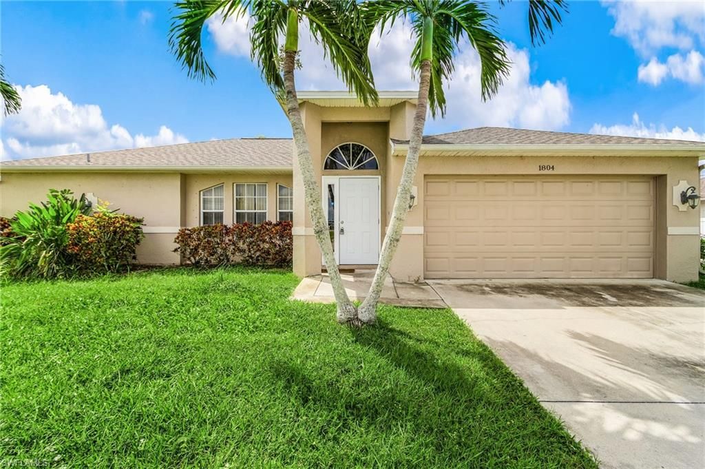 1804 Beach PKWY W, Cape Coral, FL 33914