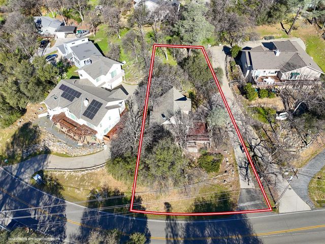 13731 Sun Forest Dr, Penn Valley, CA 95946