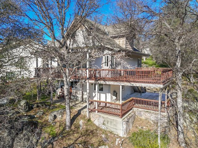 13731 Sun Forest Dr, Penn Valley, CA 95946