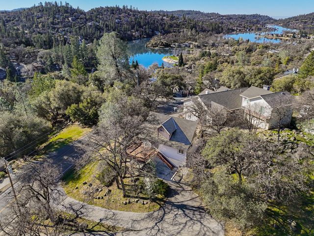 13731 Sun Forest Dr, Penn Valley, CA 95946