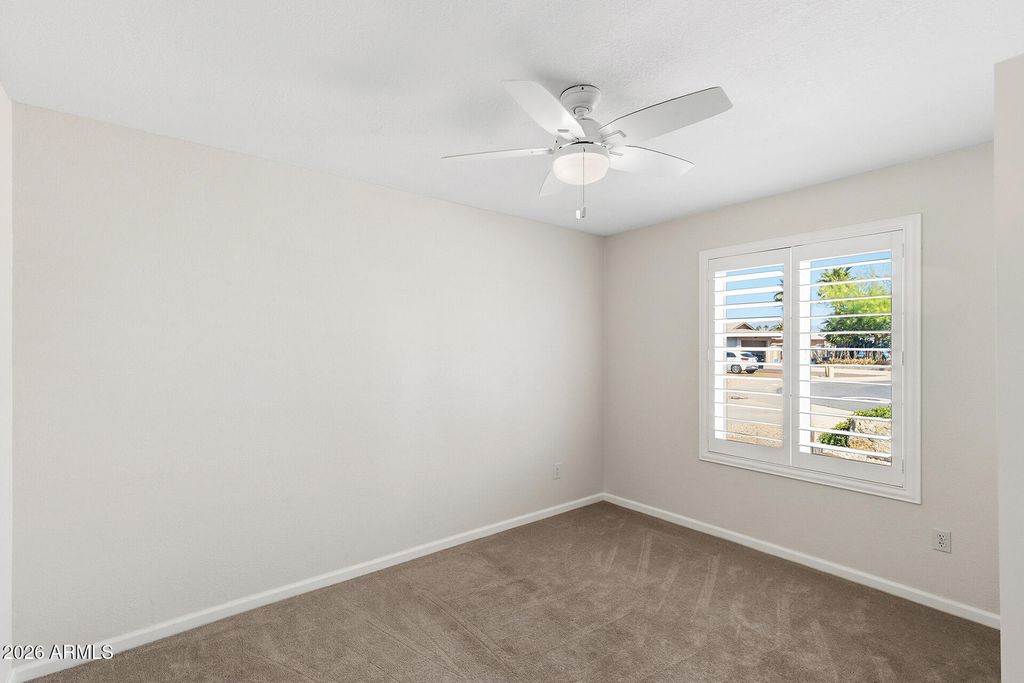Image 15 of property listing at 14238 N 61ST Street, Scottsdale, AZ 85254
