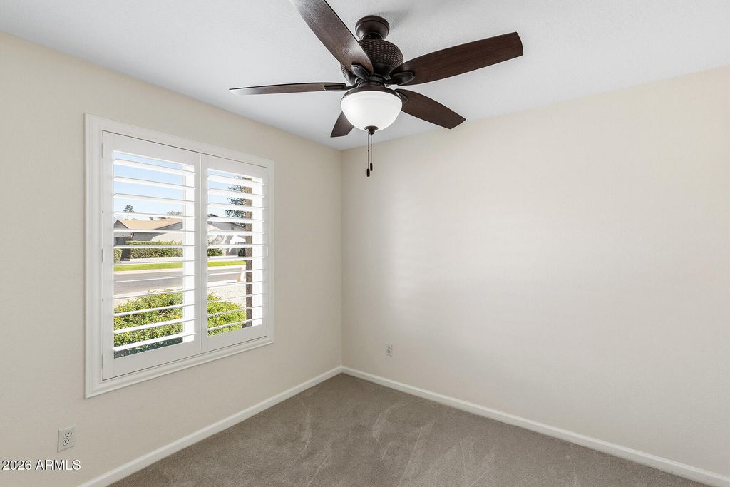 Image 16 of property listing at 14238 N 61ST Street, Scottsdale, AZ 85254