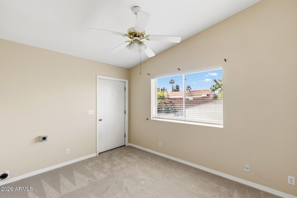 Image 32 of property listing at 14238 N 61ST Street, Scottsdale, AZ 85254