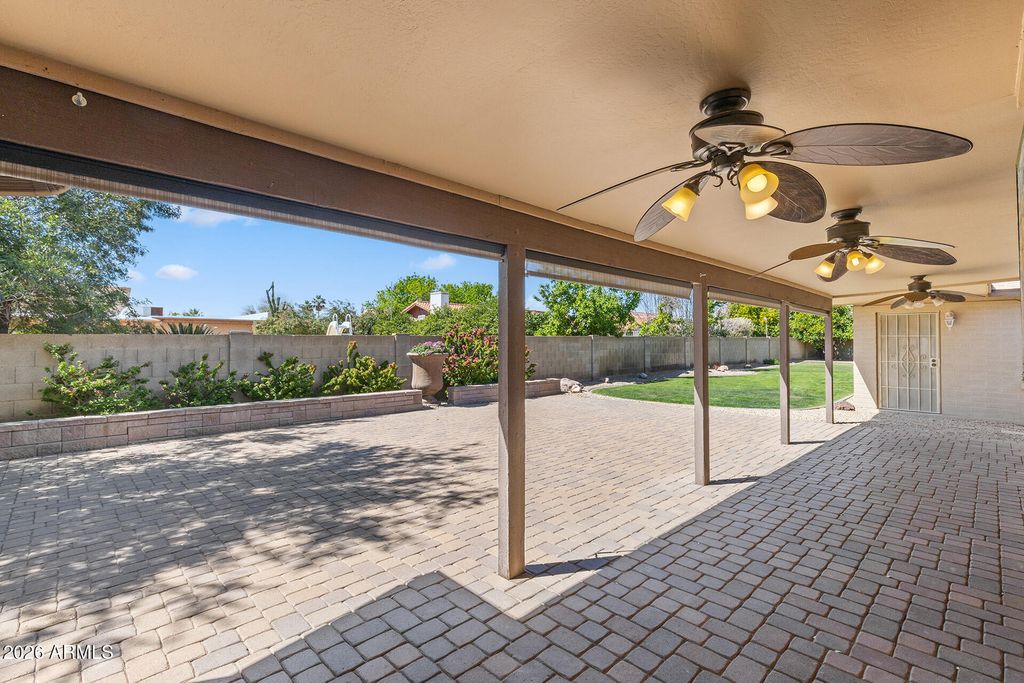 Image 37 of property listing at 14238 N 61ST Street, Scottsdale, AZ 85254