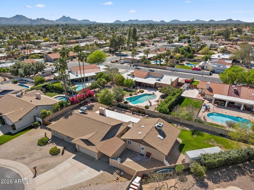 Image 50 of property listing at 14238 N 61ST Street, Scottsdale, AZ 85254