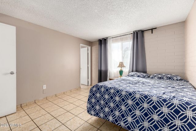 7265 W CAMELBACK Road, Phoenix, AZ 85033