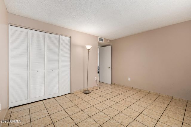 7265 W CAMELBACK Road, Phoenix, AZ 85033