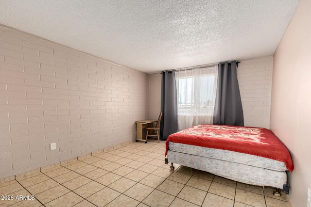 7265 W CAMELBACK Road, Phoenix, AZ 85033