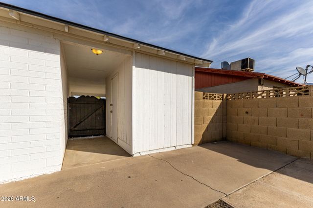 7265 W CAMELBACK Road, Phoenix, AZ 85033