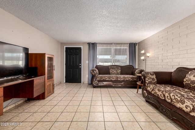 7265 W CAMELBACK Road, Phoenix, AZ 85033