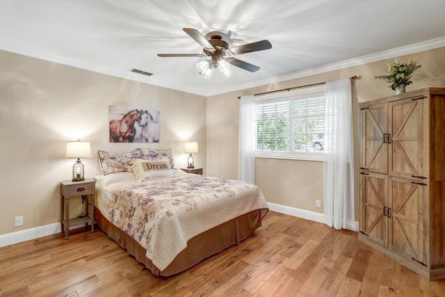 8560 Shawnee Ave, Fair Oaks, CA 95628