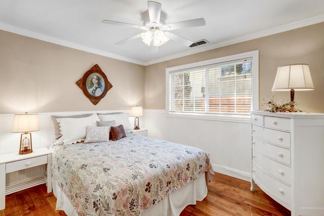 8560 Shawnee Ave, Fair Oaks, CA 95628