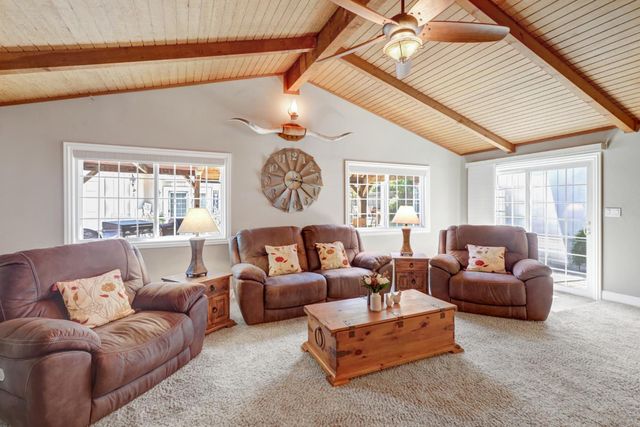 8560 Shawnee Ave, Fair Oaks, CA 95628