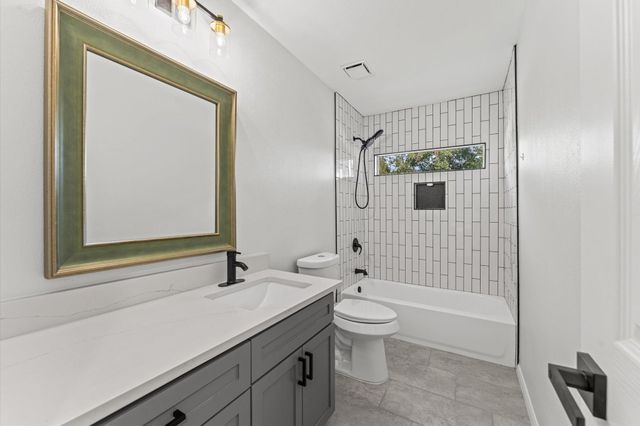 1118 Cheyenne Meadows Drive, Katy, TX 77450
