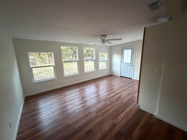 2156 34th Avenue, Vero Beach, FL 32960