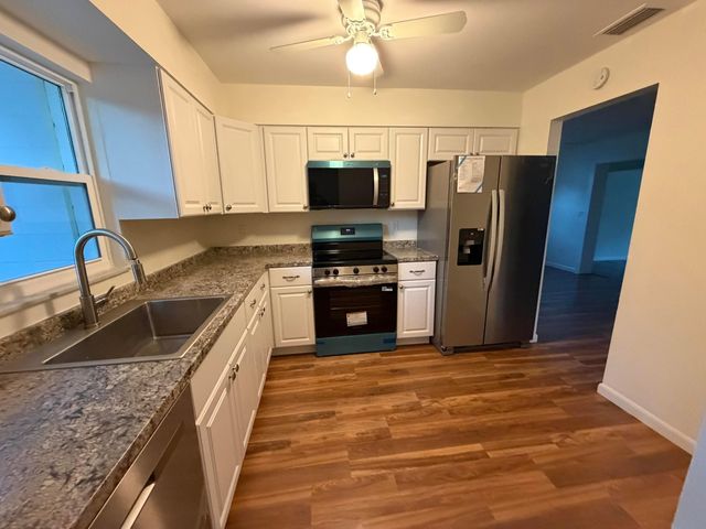 2156 34th Avenue, Vero Beach, FL 32960