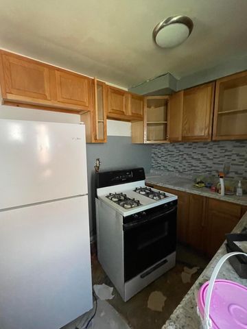 16512 Tacoma Street, Detroit, MI 48205